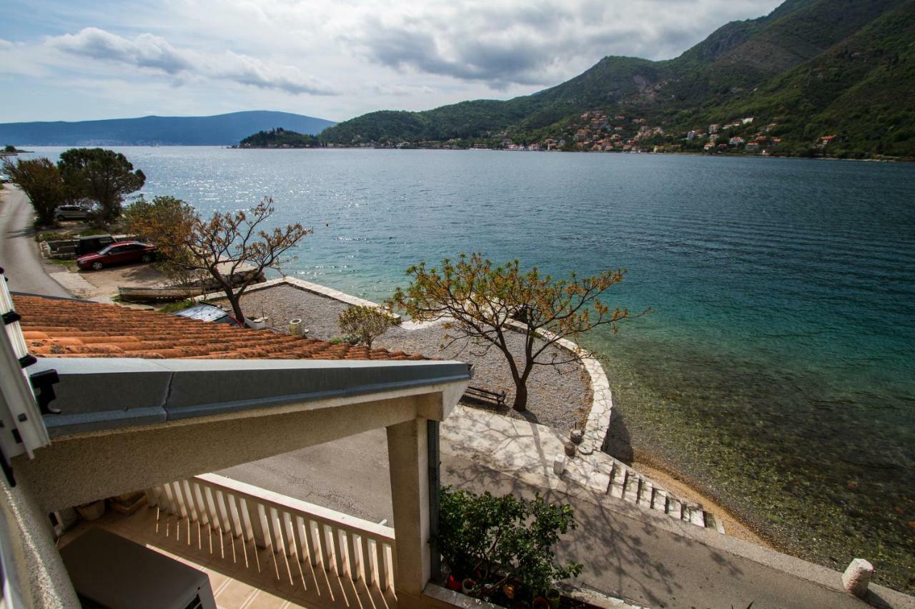 Apartmani Vesna Tivat Exterior photo